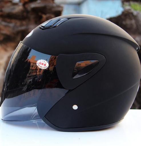 国产头盔测试视频网站,揭秘测试视频网站上的精彩瞬间